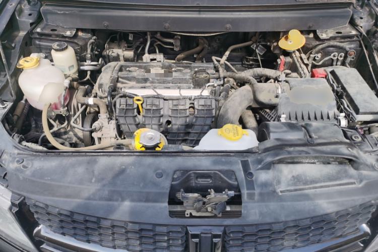 Used Dodge Journey 2016 2.4L Two-Wheel-Drive Touring Edition Engine Bay