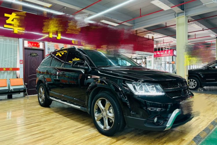 Used Dodge Journey 2016 2.4L Two-Wheel-Drive Touring Edition Exterior 2