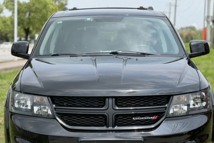 Used Dodge Journey 2016 2.4L Two-Wheel-Drive Touring Edition Exterior 3