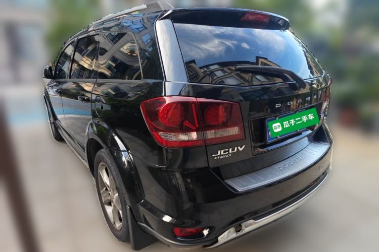 Used Dodge Journey 2016 2.0TD Four-Wheel Drive Touring Edition Exterior 3