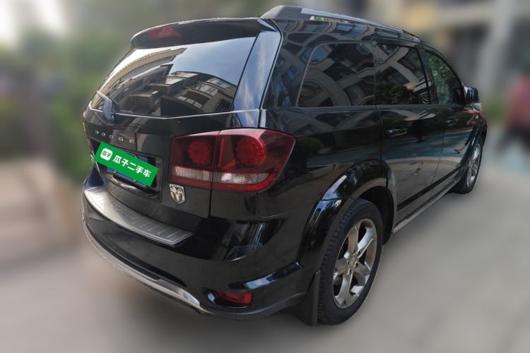 Used Dodge Journey 2016 2.0TD Four-Wheel Drive Touring Edition Exterior 5