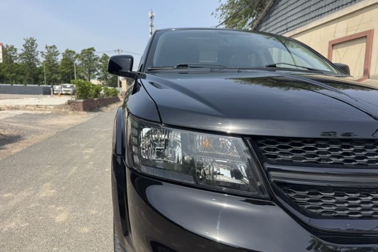 Used Dodge Journey 2016 2.4L Two-Wheel-Drive Touring Edition Exterior 6