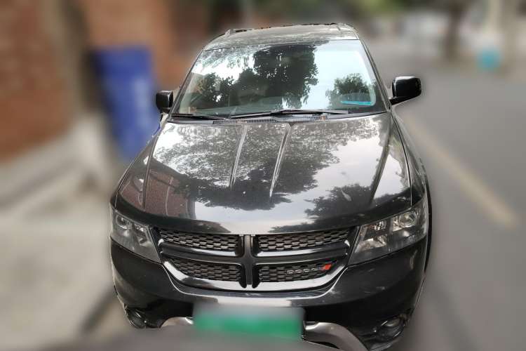 Used Dodge Journey 2016 2.4L Two-Wheel-Drive Touring Edition Front