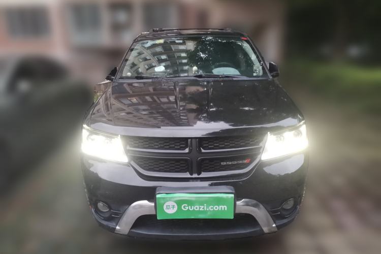 Used Dodge Journey 2016 2.4L Two-Wheel-Drive Touring Edition Front