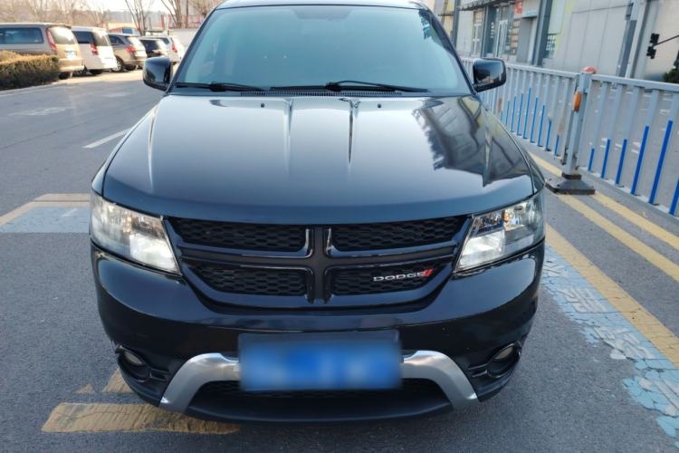 Used Dodge Journey 2016 2.4L Two-Wheel-Drive Touring Edition Front