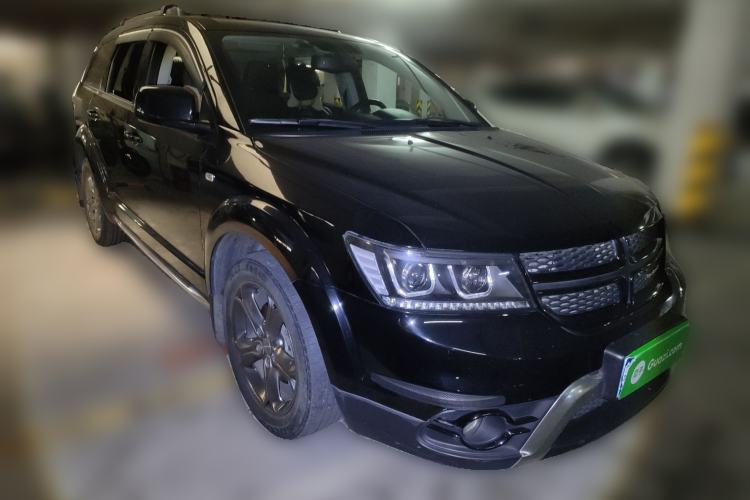 Used Dodge Journey 2016 2.4L Two-Wheel-Drive Touring Edition Front Right 45 Deg