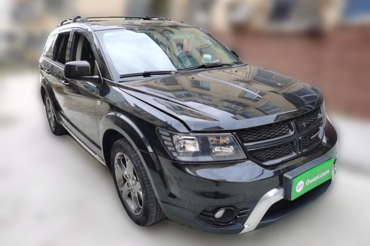 Used Dodge Journey 2016 2.4L Two-Wheel-Drive Touring Edition Front Right 45 Deg