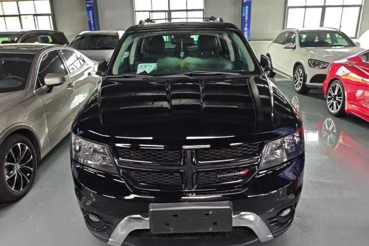 Used Dodge Journey 2016 2.4L Two-Wheel-Drive Touring Edition Front