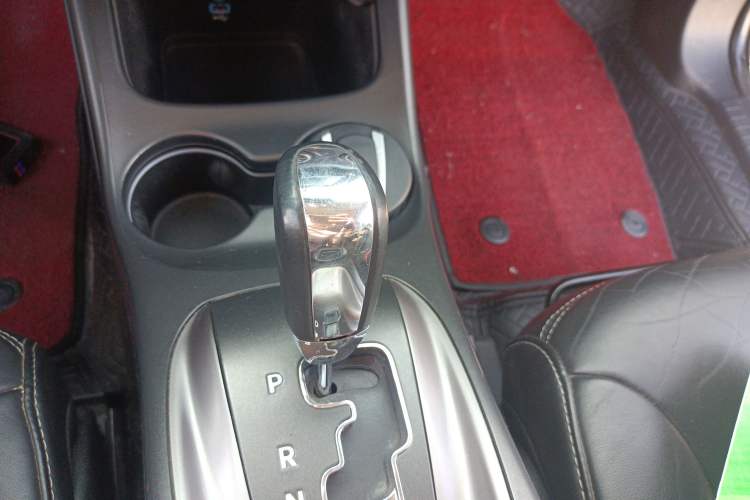 Used Dodge Journey 2016 2.4L Two-Wheel-Drive Touring Edition Gear Lever