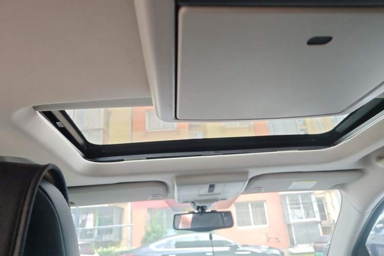 Used Dodge Journey 2016 2.4L Two-Wheel-Drive Touring Edition Headliner