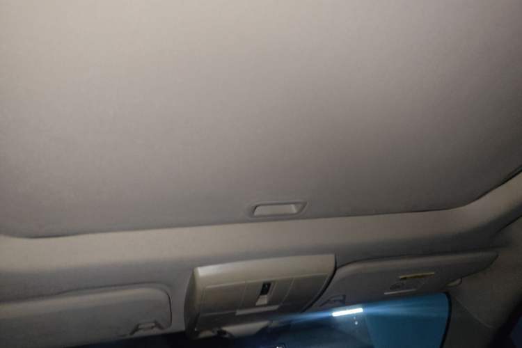 Used Dodge Journey 2016 2.4L Two-Wheel-Drive Touring Edition Headliner