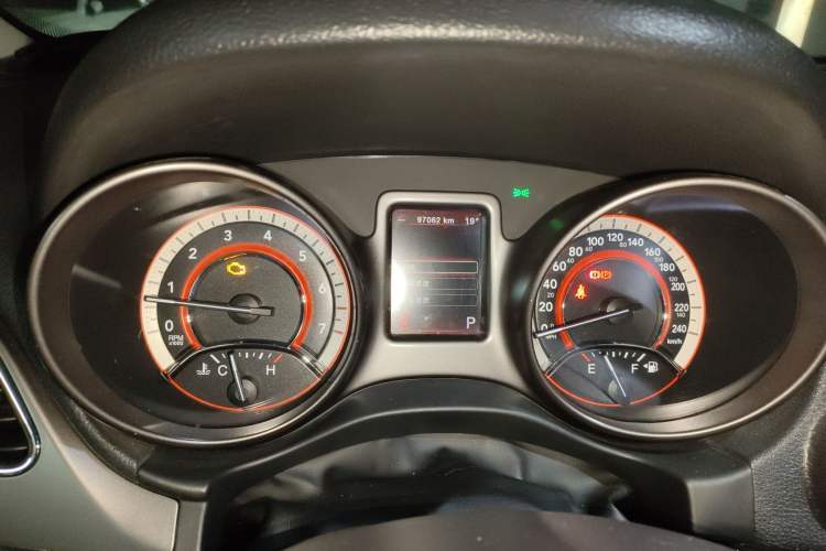 Used Dodge Journey 2016 2.4L Two-Wheel-Drive Touring Edition Instrument Cluster
