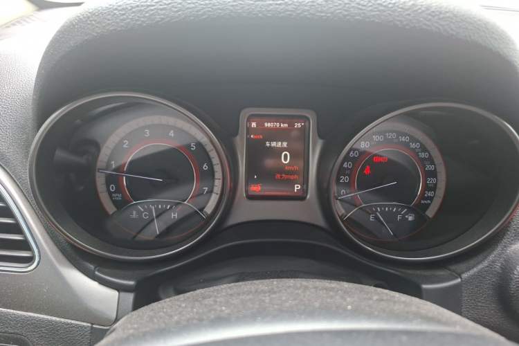 Used Dodge Journey 2016 2.4L Two-Wheel-Drive Touring Edition Instrument Cluster