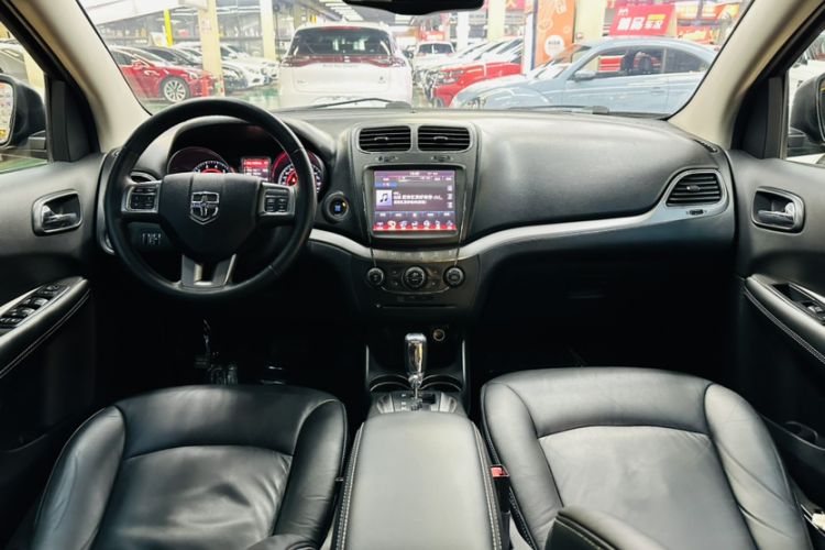 Used Dodge Journey 2016 2.4L Two-Wheel-Drive Touring Edition Interior 13