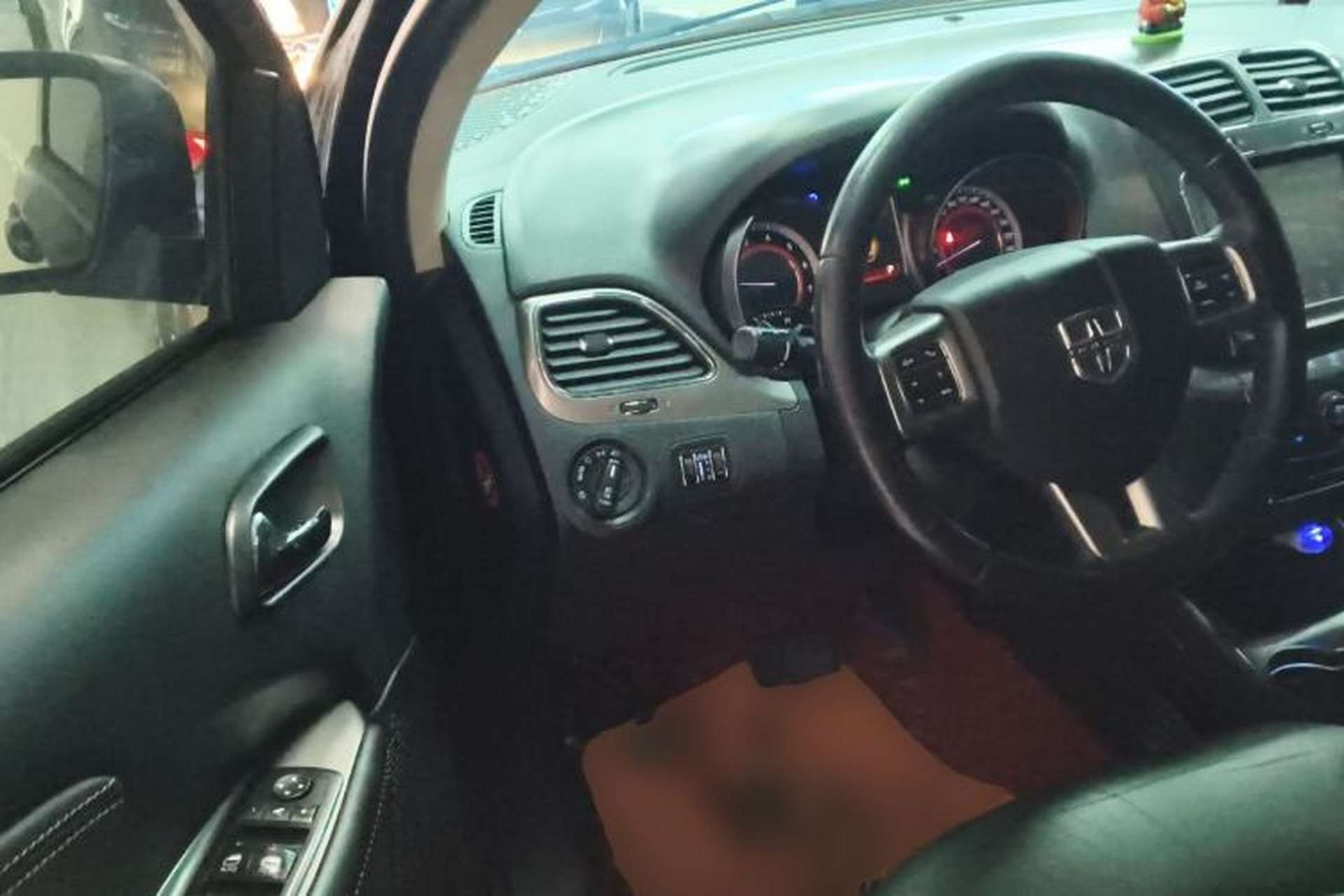Used Dodge Journey 2016 2.4L Two-Wheel-Drive Touring Edition Interior 3