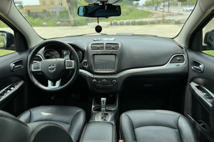 Used Dodge Journey 2016 2.4L Two-Wheel-Drive Touring Edition Interior 6