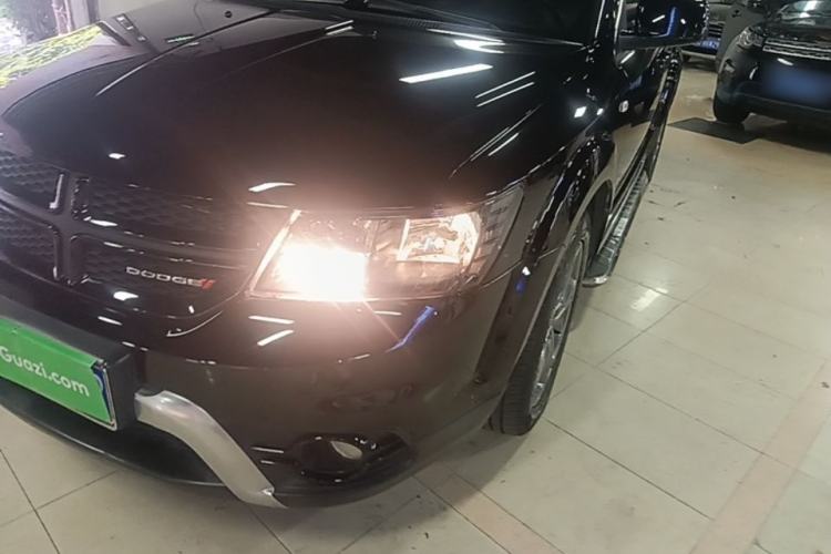 Used Dodge Journey 2016 2.4L Two-Wheel-Drive Touring Edition Left Front Headlight