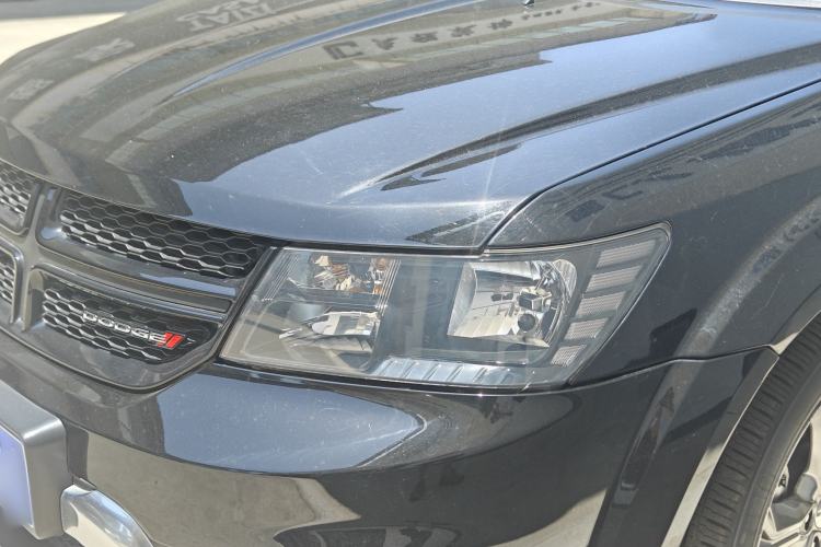 Used Dodge Journey 2016 2.4L Two-Wheel-Drive Touring Edition Left Front Headlight
