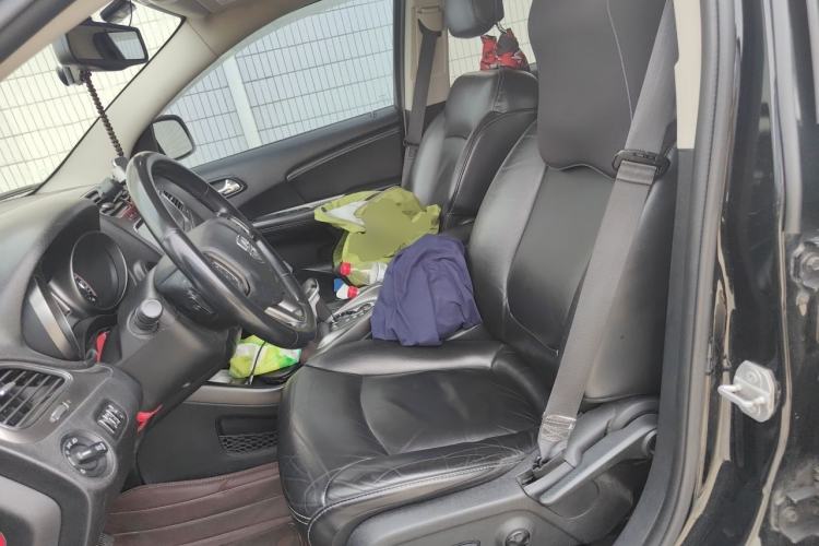 Used Dodge Journey 2016 2.0TD Four-Wheel Drive Touring Edition Left Front Seat