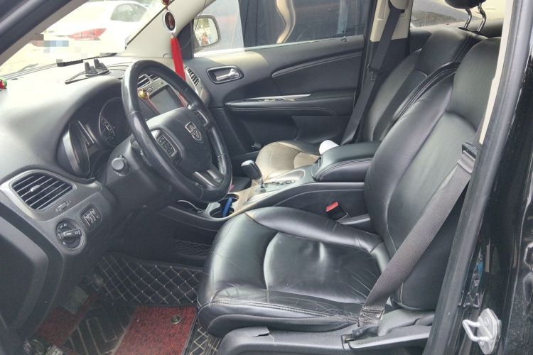 Used Dodge Journey 2016 2.4L Two-Wheel-Drive Touring Edition Left Front Seat