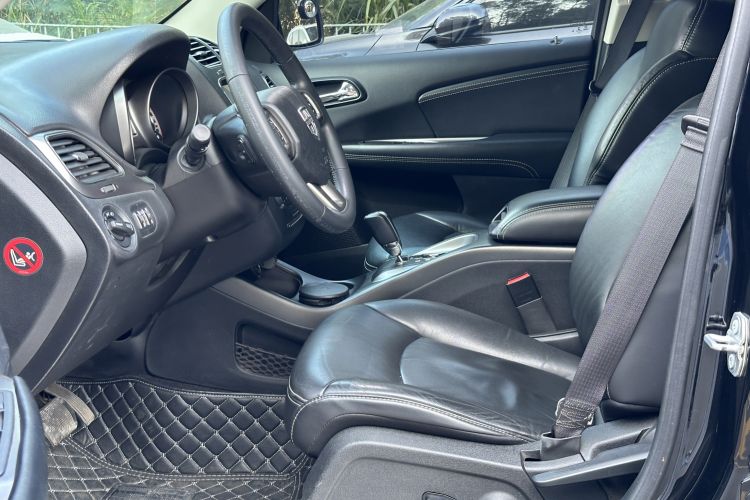 Used Dodge Journey 2016 2.0TD Four-Wheel Drive Touring Edition Left Front Seat