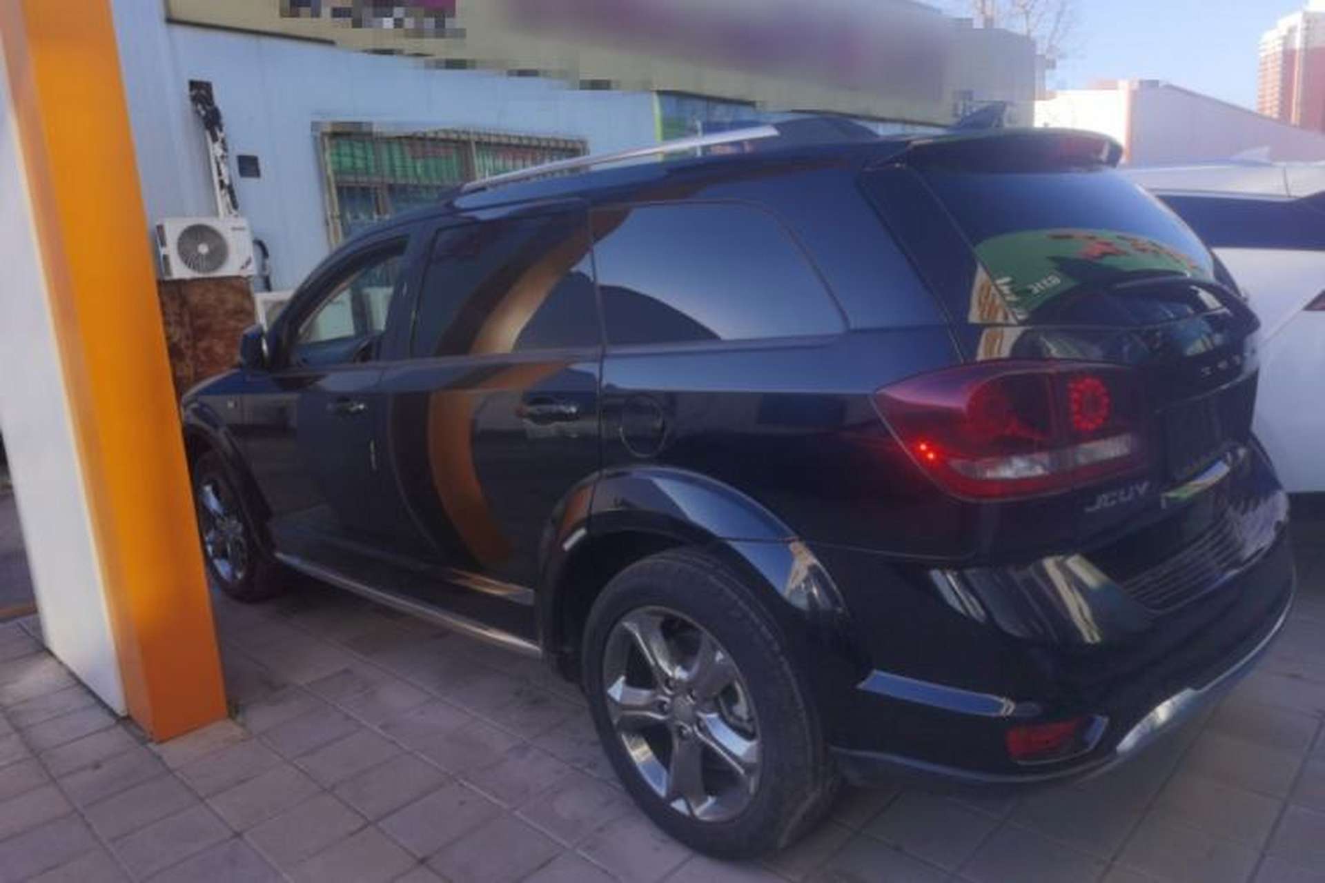 Used Dodge Journey 2016 2.4L Two-Wheel-Drive Touring Edition Left Side