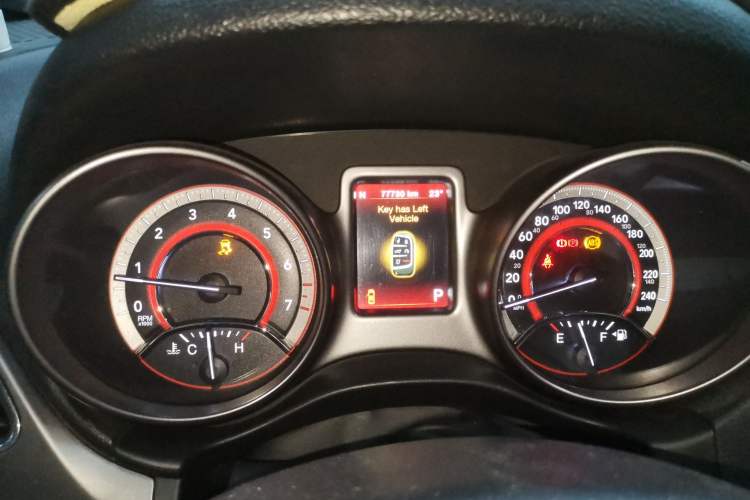 Used Dodge Journey 2016 2.4L Two-Wheel-Drive Touring Edition Odometer Close Up