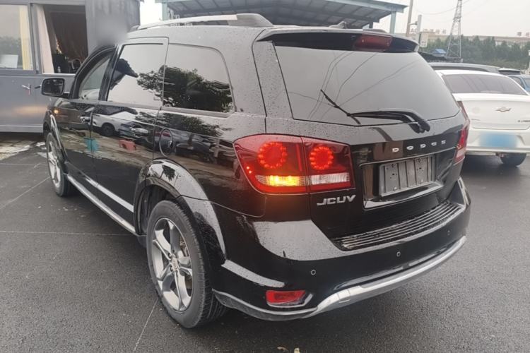 Used Dodge Journey 2016 2.4L Two-Wheel-Drive Touring Edition Rear Left 45 Deg