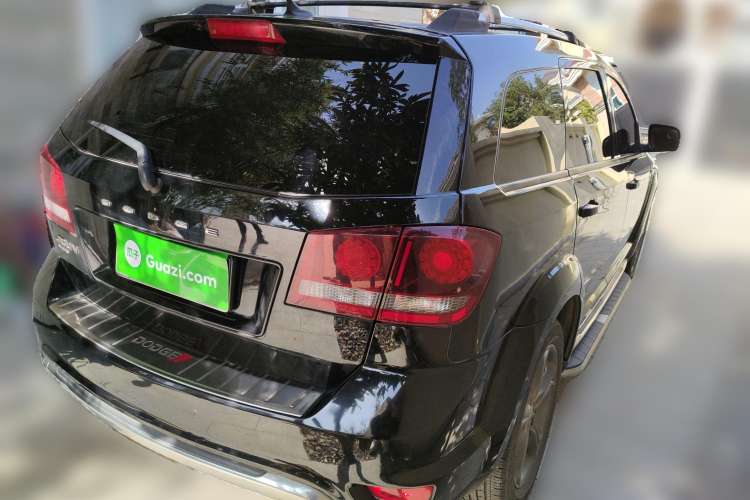 Used Dodge Journey 2016 2.0TD Four-Wheel Drive Touring Edition Rear Right 45 Deg