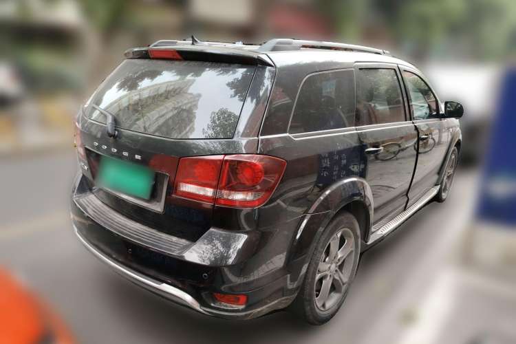 Used Dodge Journey 2016 2.4L Two-Wheel-Drive Touring Edition Rear Right 45 Deg