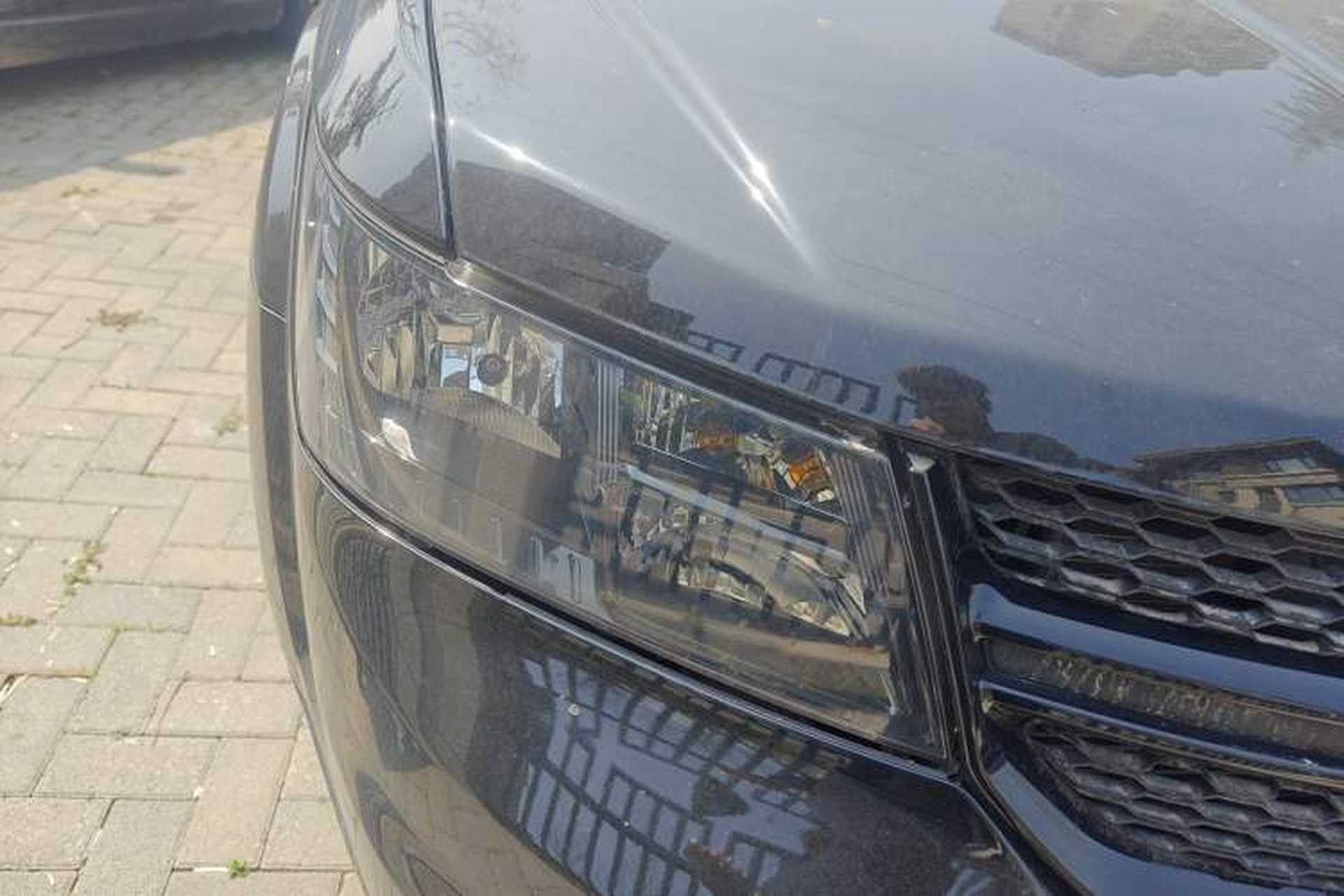 Used Dodge Journey 2016 2.4L Two-Wheel-Drive Touring Edition Right Front Headlight