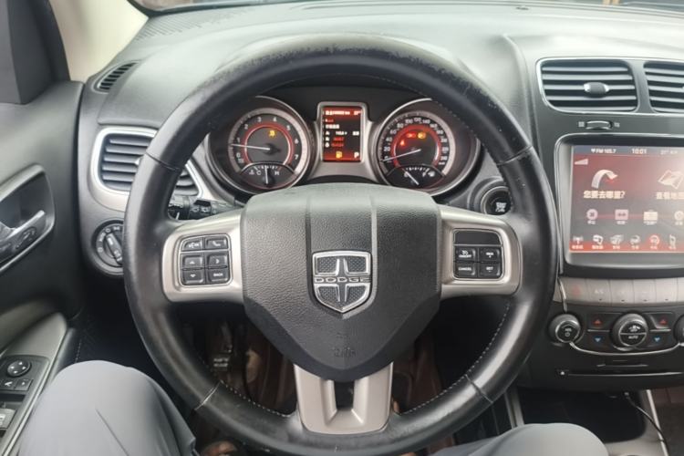 Used Dodge Journey 2016 2.4L Two-Wheel-Drive Touring Edition Steering Wheel