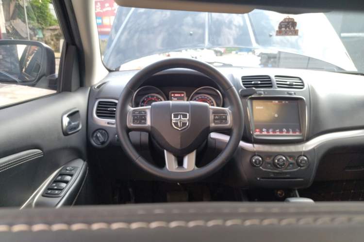 Used Dodge Journey 2016 2.4L Two-Wheel-Drive Touring Edition Steering Wheel