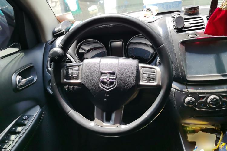 Used Dodge Journey 2016 2.4L Two-Wheel-Drive Touring Edition Steering Wheel