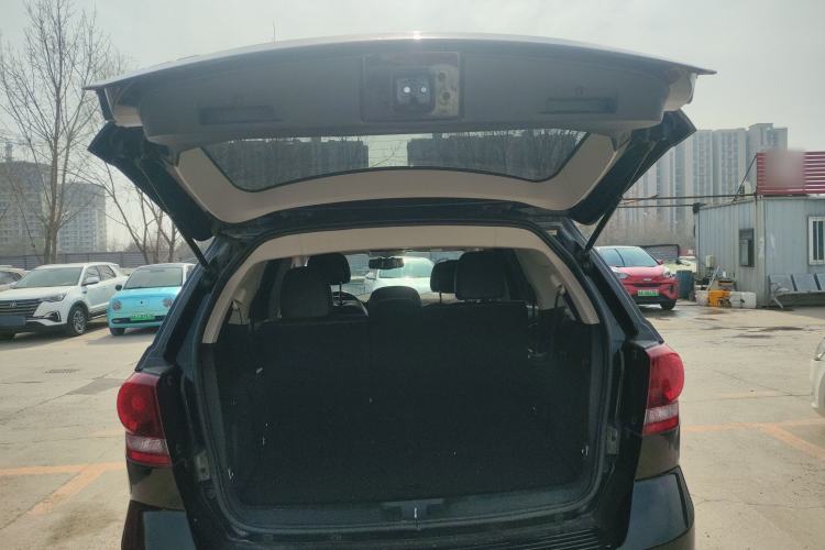 Used Dodge Journey 2016 2.4L Two-Wheel-Drive Touring Edition Trunk