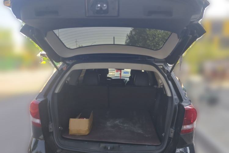 Used Dodge Journey 2016 2.0TD Four-Wheel Drive Touring Edition Trunk