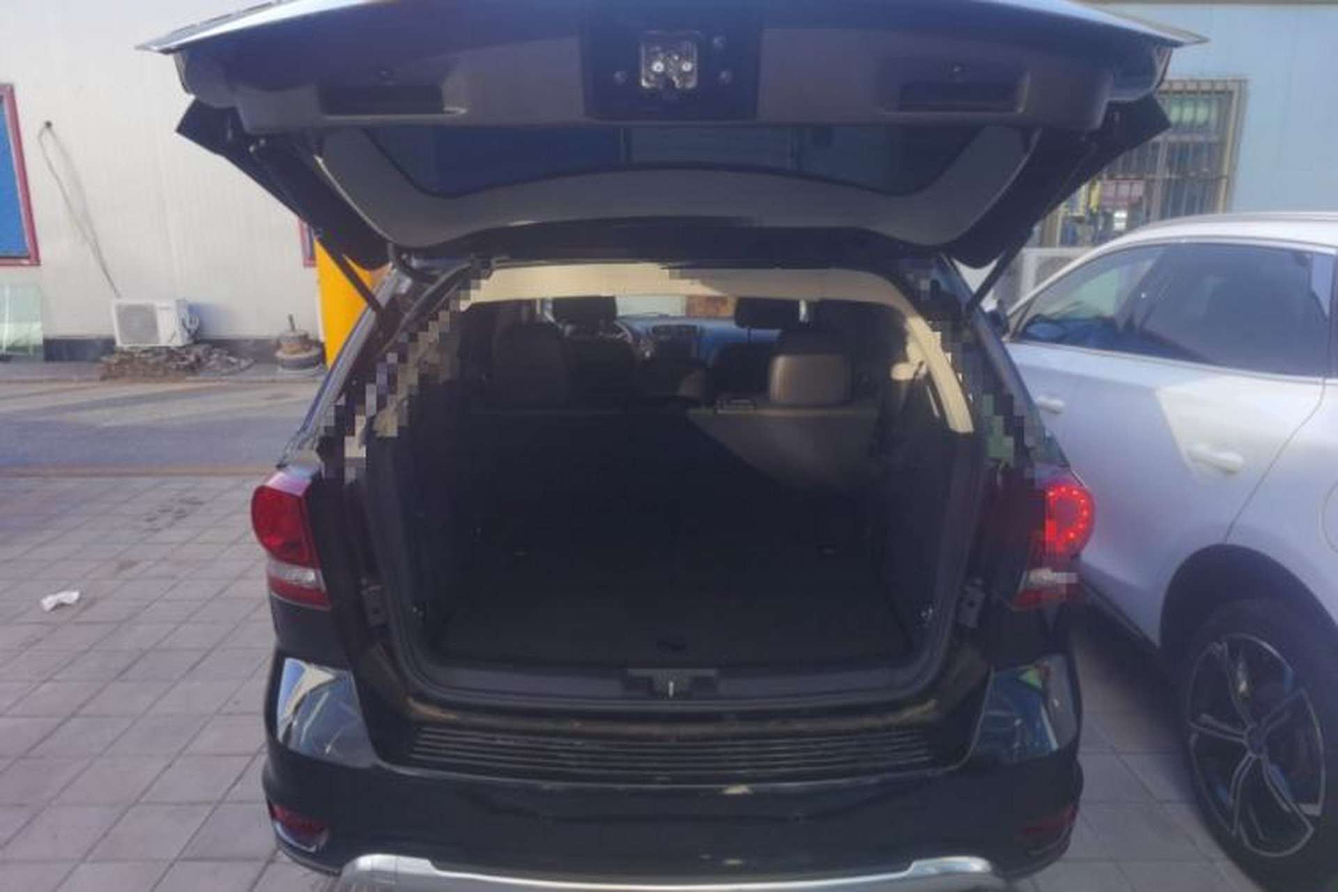 Used Dodge Journey 2016 2.4L Two-Wheel-Drive Touring Edition Trunk