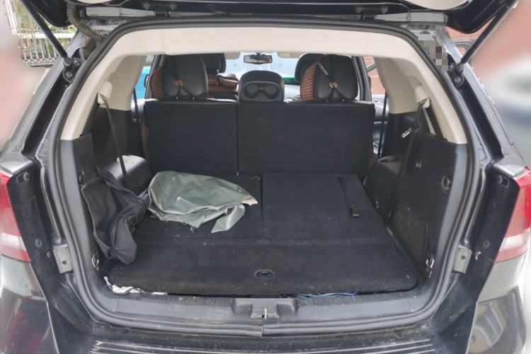 Used Dodge Journey 2016 2.4L Two-Wheel-Drive Touring Edition Trunk