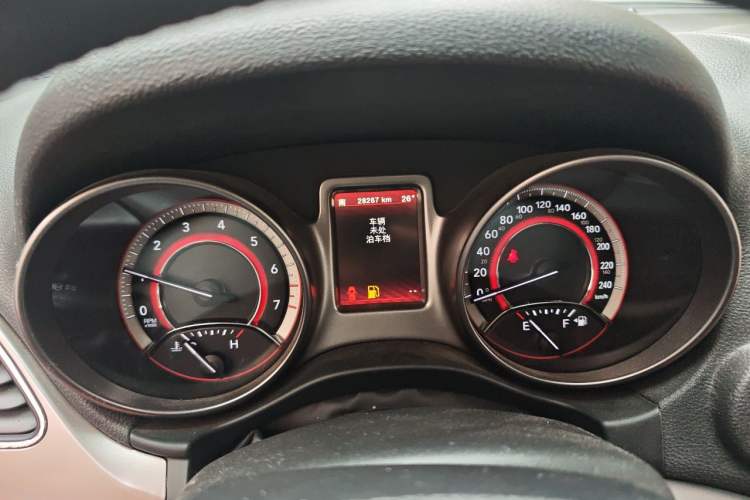 Used Dodge Journey 2016 2.4L Two-Wheel-Drive Touring Edition Instrument Cluster