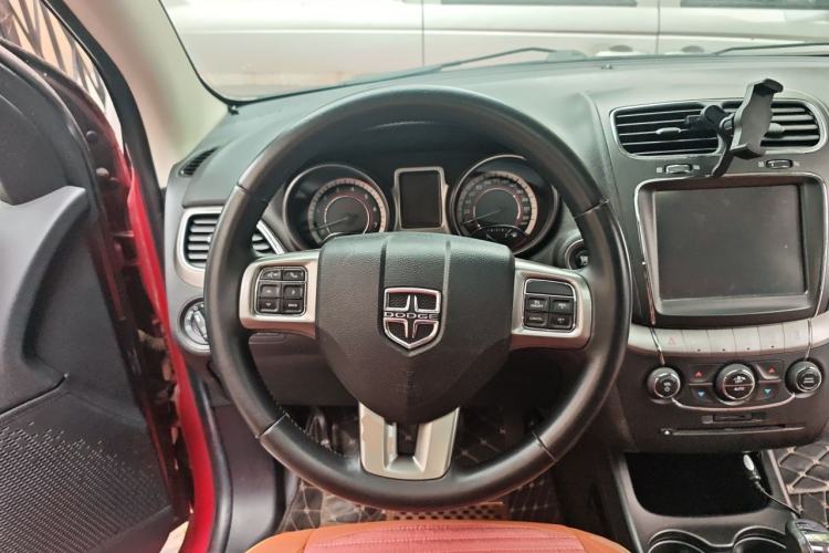 Used Dodge Journey 2016 2.4L Two-Wheel-Drive Touring Edition Steering Wheel