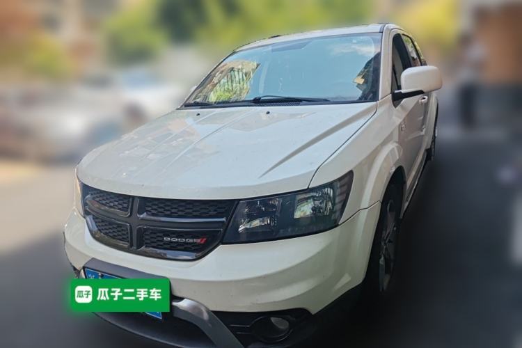 Used Dodge Journey 2016 2.4L Two-Wheel-Drive Touring Edition Guazi used car, China used car export, Used car for sale, Used cars, Cheapest cars for sale