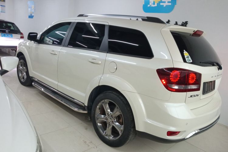 Used Dodge Journey 2016 2.4L Two-Wheel-Drive Touring Edition Exterior 2