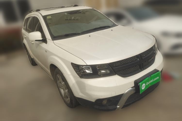 Used Dodge Journey 2016 2.0TD Four-Wheel Drive Touring Edition Front Right 45 Deg