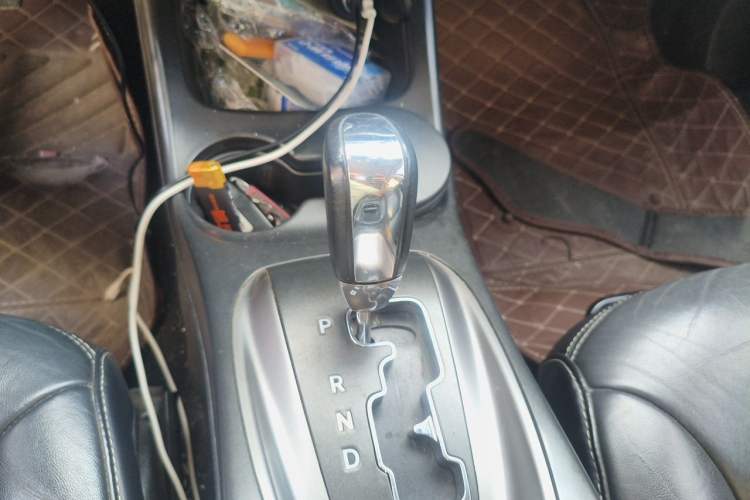 Used Dodge Journey 2016 2.4L Two-Wheel-Drive Touring Edition Gear Lever