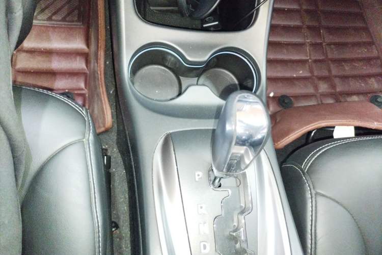 Used Dodge Journey 2016 2.4L Two-Wheel-Drive Touring Edition Gear Lever