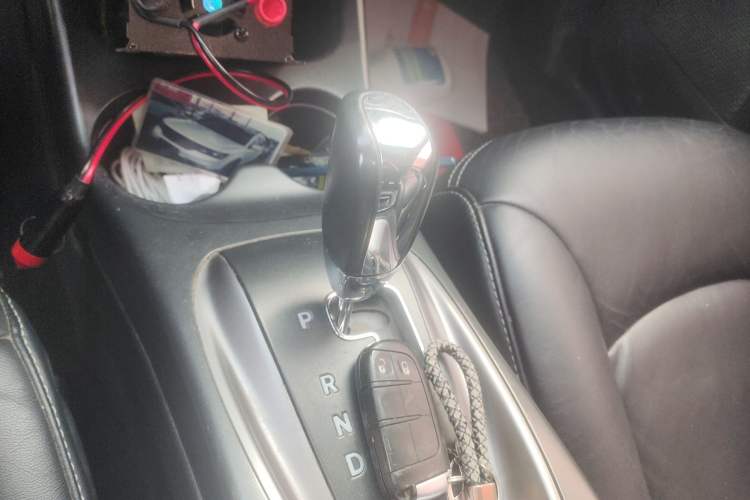 Used Dodge Journey 2016 2.0TD Four-Wheel Drive Touring Edition Gear Lever