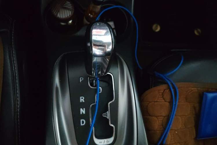 Used Dodge Journey 2016 2.4L Two-Wheel-Drive Touring Edition Gear Lever