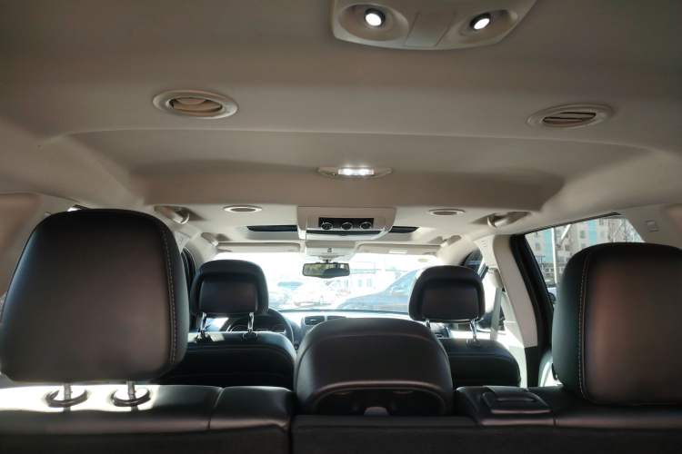 Used Dodge Journey 2016 2.4L Two-Wheel-Drive Touring Edition Headliner