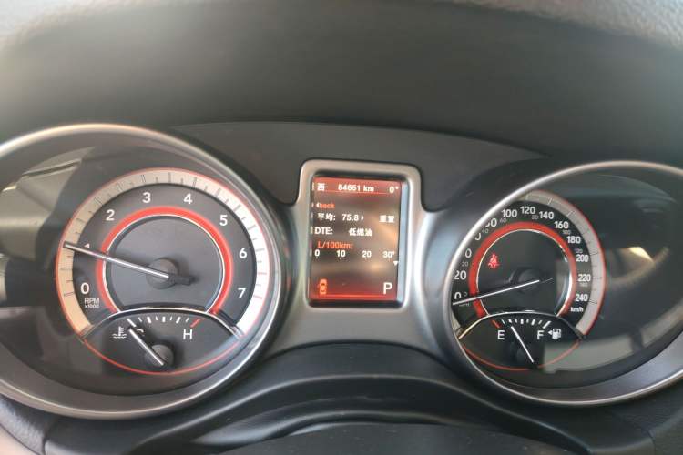 Used Dodge Journey 2016 2.4L Two-Wheel-Drive Touring Edition Instrument Cluster