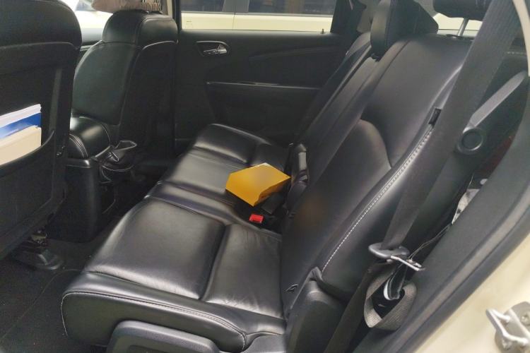 Used Dodge Journey 2016 2.0TD Four-Wheel Drive Touring Edition Left Rear Seat